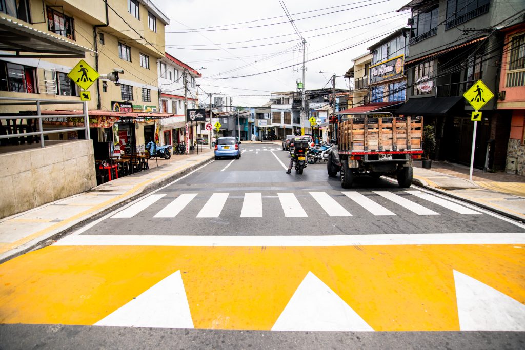 Bulevar de San Jorge, en Manizales, después de las obras de renovación urbana. Durante la intervención fueron talados 14 árboles, según la Secretaría de Infraestructura. Foto Alejandro Jiménez.